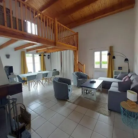 Hébergement de vacances Maison 12 Pers, Le Phare - 300 Mètres Des Plages